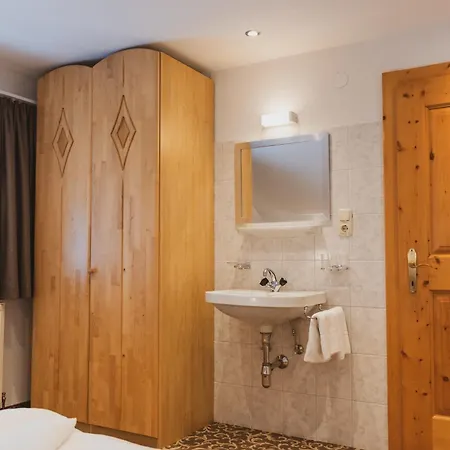 Gaestehaus Annemarie *